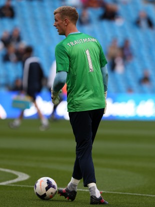 Joe Hart wears a 'Trautmann 1' jersey at Eastlands.
